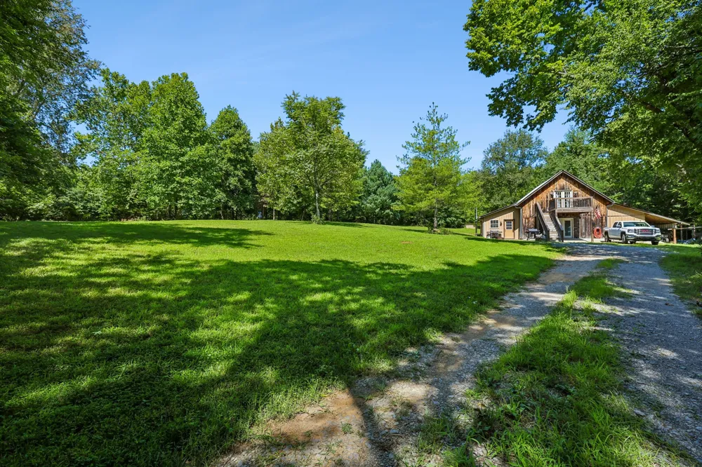 2351 Linwood Rd Watertown, TN 37184
