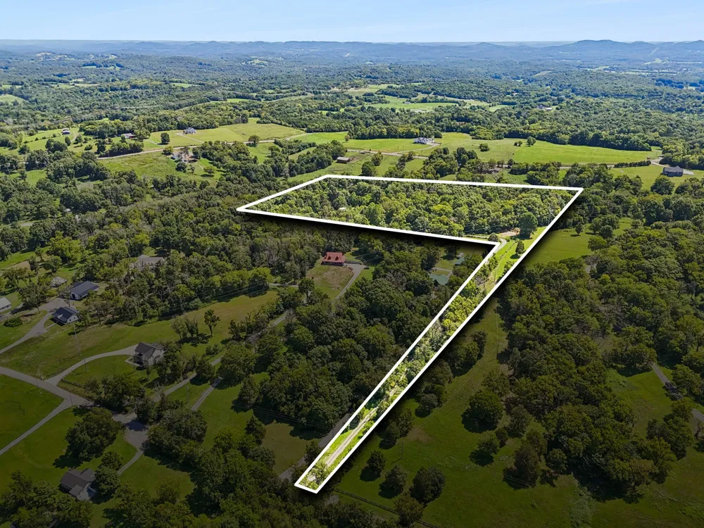 2351 Linwood Rd Watertown, TN 37184
