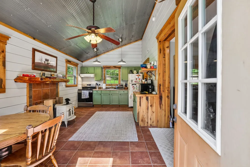 2351 Linwood Rd Watertown, TN 37184