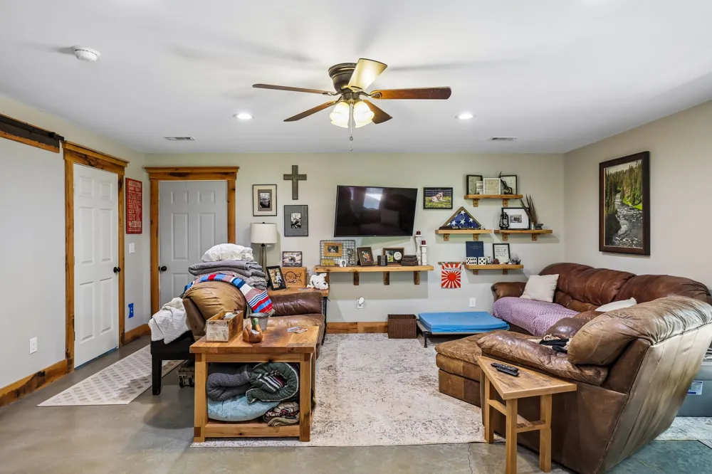 2351 Linwood Rd Watertown, TN 37184
