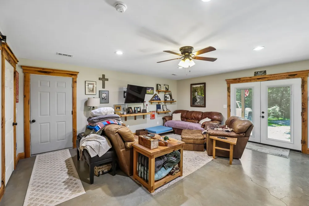 2351 Linwood Rd Watertown, TN 37184