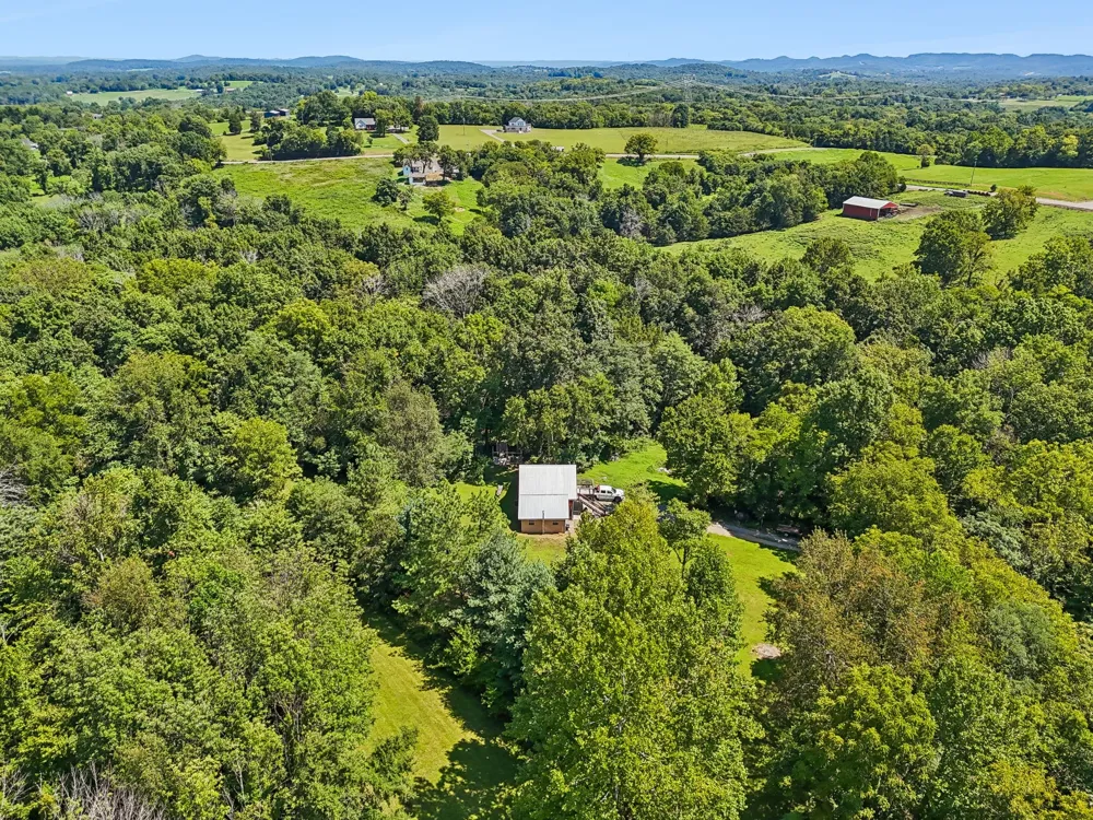 2351 Linwood Rd Watertown, TN 37184