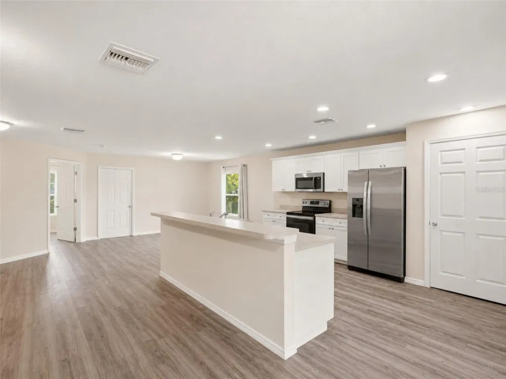 1938 LILLIE STREET Fort Myers, FL 33916