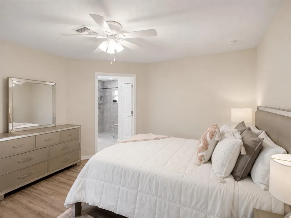 1938 LILLIE STREET Fort Myers, FL 33916