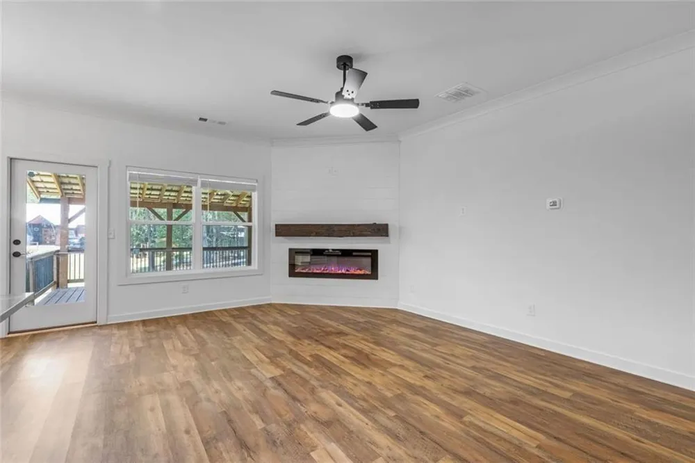 5466 Whitehall Road Lula, GA 30554