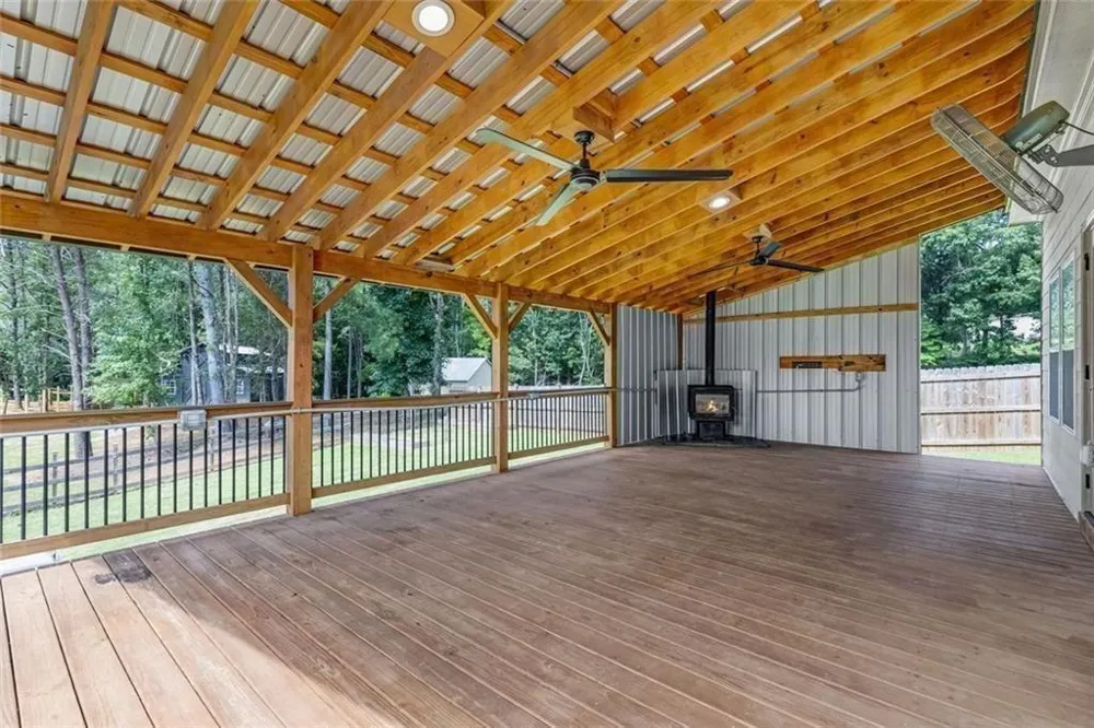 5466 Whitehall Road Lula, GA 30554