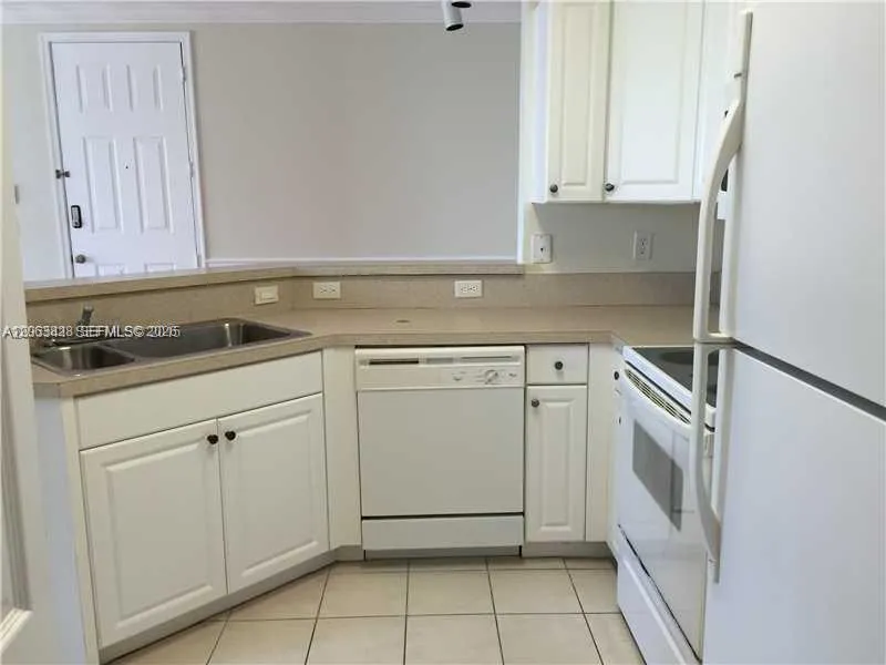 4704 SW 160th Ave #222 Miramar, FL 33027