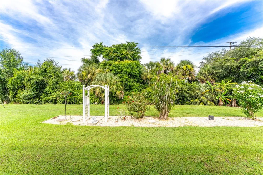 7011 N PLUM TREE Punta Gorda, FL 33955