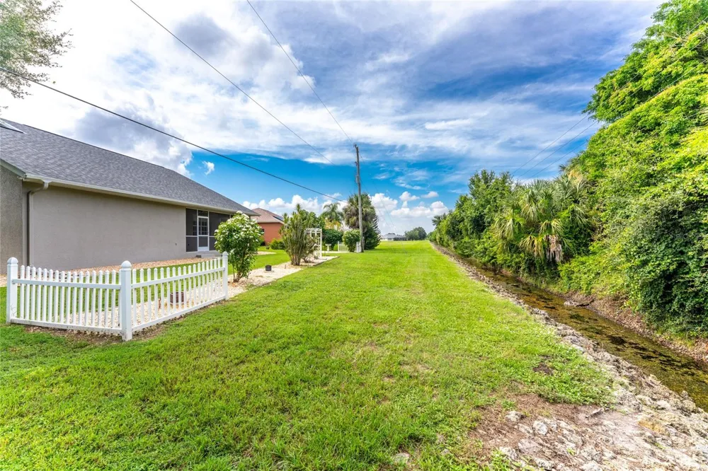7011 N PLUM TREE Punta Gorda, FL 33955