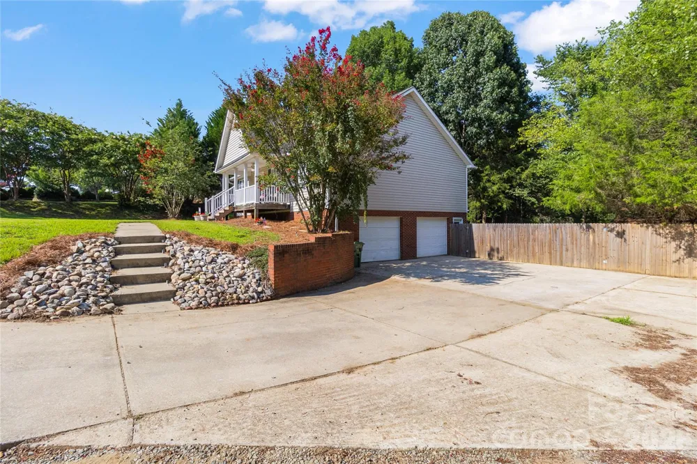 200 Autumn Woods Boulevard Mount Holly, NC 28120