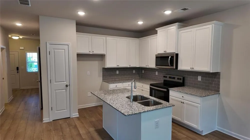 133 Jaxton Street Hoschton, GA 30548