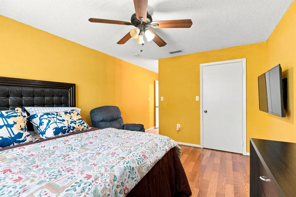 2232 SW 81st Avenue Miramar, FL 33025