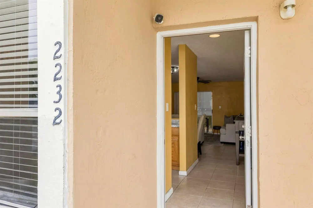 2232 SW 81st Avenue Miramar, FL 33025