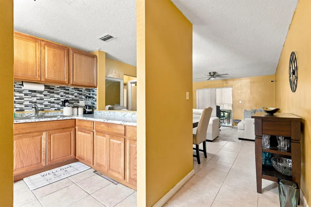 2232 SW 81st Avenue Miramar, FL 33025