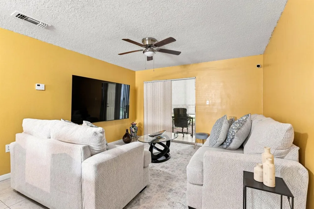 2232 SW 81st Avenue Miramar, FL 33025