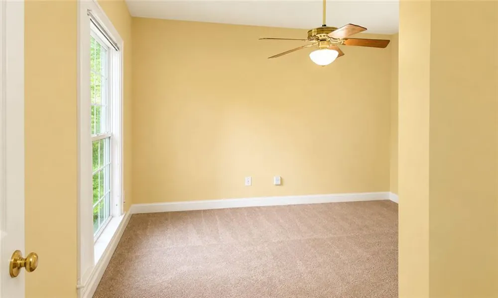 235 Allenwood Road Fayetteville, GA 30214