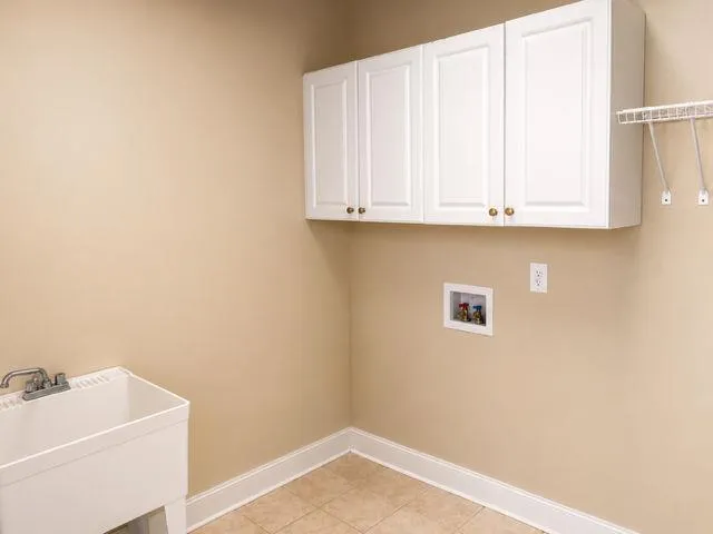 235 Allenwood Road Fayetteville, GA 30214