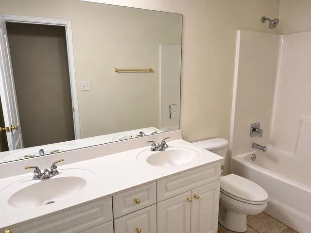 235 Allenwood Road Fayetteville, GA 30214
