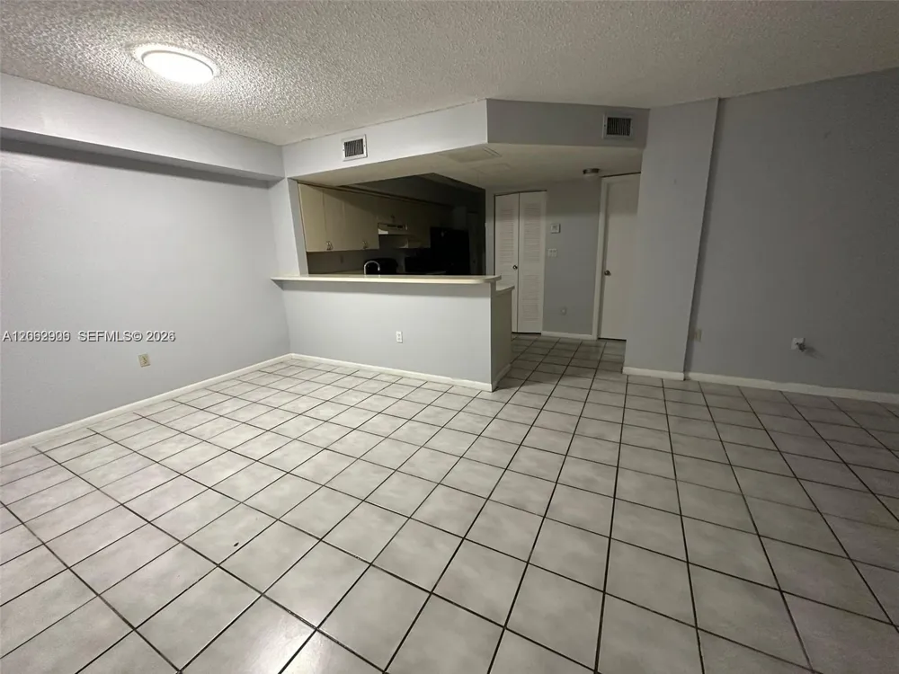 8600 SW 212th St #105 Cutler Bay, FL 33189