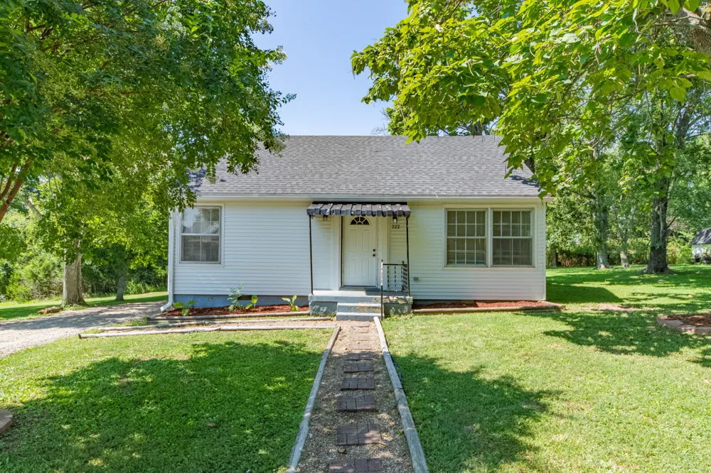 322 W Berkley Cir Lewisburg, TN 37091