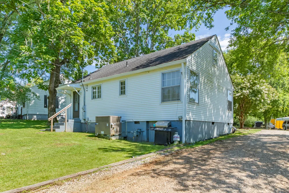 322 W Berkley Cir Lewisburg, TN 37091