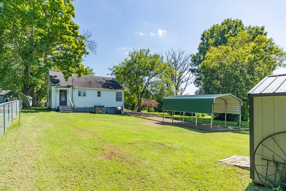 322 W Berkley Cir Lewisburg, TN 37091