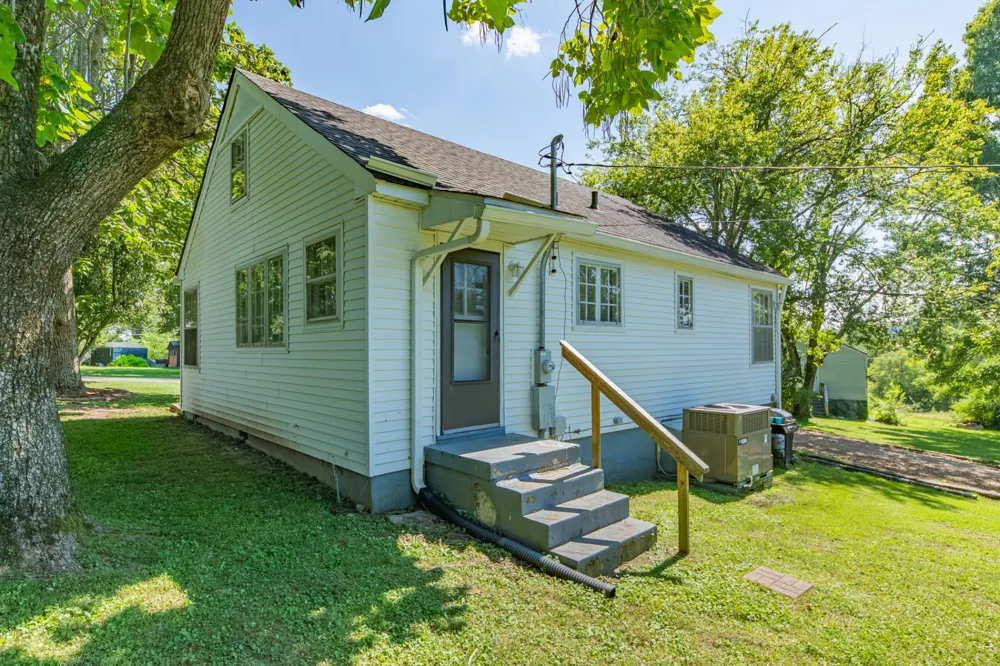 322 W Berkley Cir Lewisburg, TN 37091