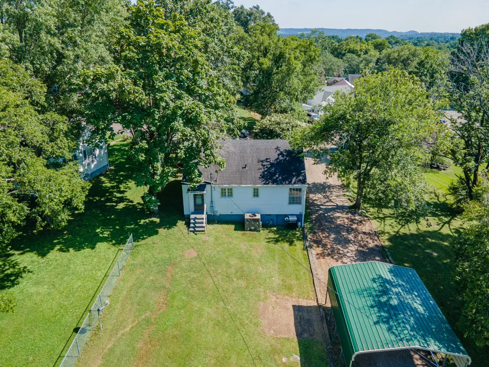322 W Berkley Cir Lewisburg, TN 37091