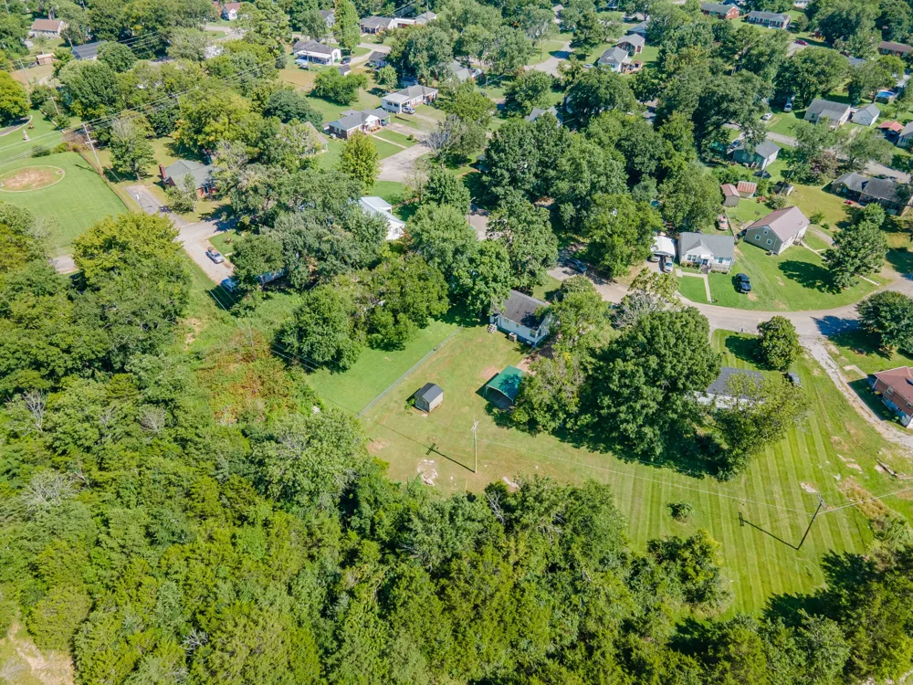322 W Berkley Cir Lewisburg, TN 37091