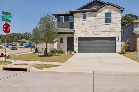 6816 Hart Oak Dr