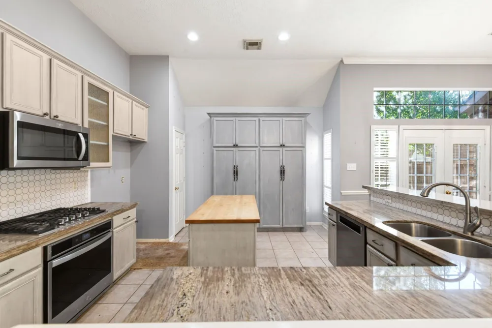 3119 Cedar Knolls Drive Kingwood, TX 77339