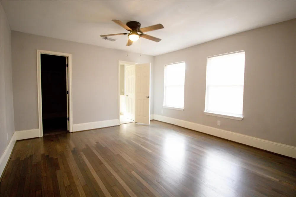 231 Betral Street Houston, TX 77022