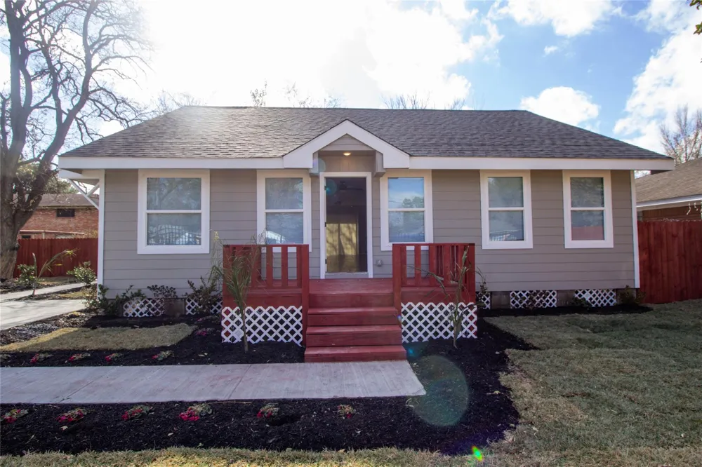 231 Betral Street Houston, TX 77022