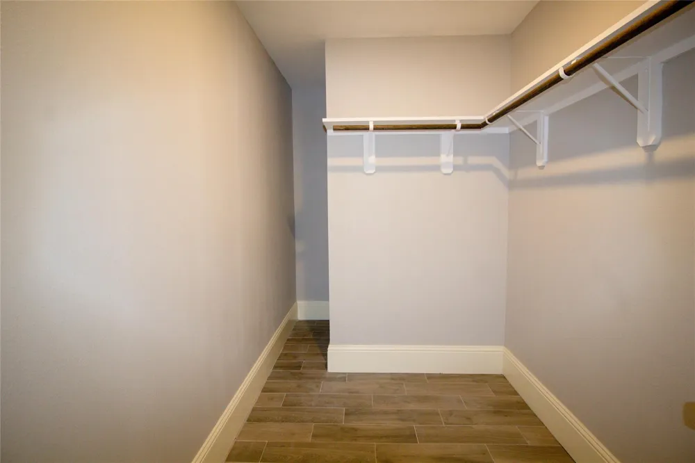 231 Betral Street Houston, TX 77022