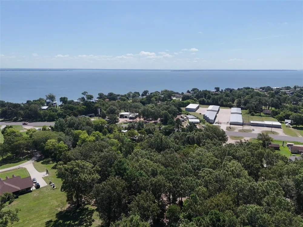 Hwy 190 E Point Blank, TX 77364