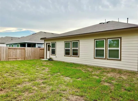 812 Westpointe Drive
