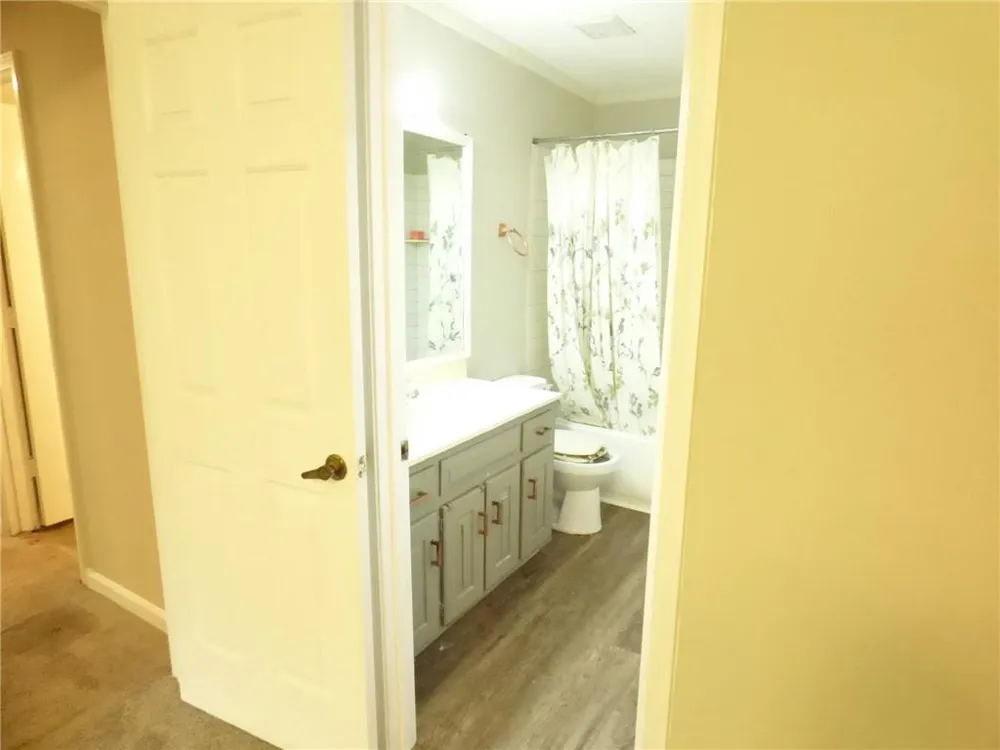 1572 Circlestone Drive Stone Mountain, GA 30088