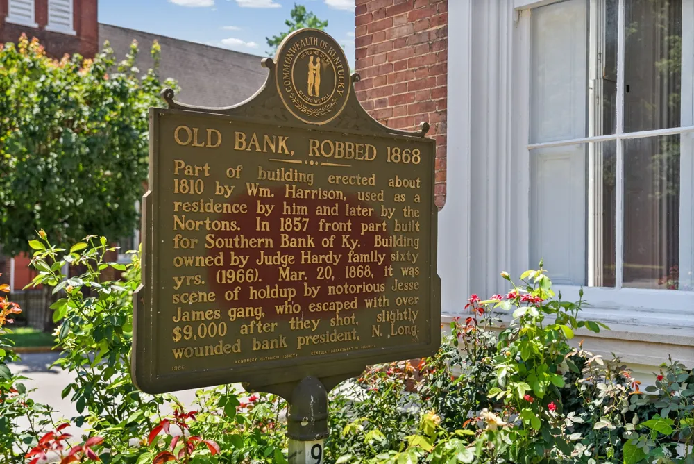 296 S Main St Russellville, KY 42276