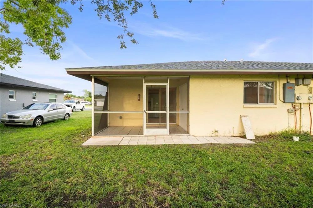 4406 santa barbara Boulevard #B Cape Coral, FL 33914