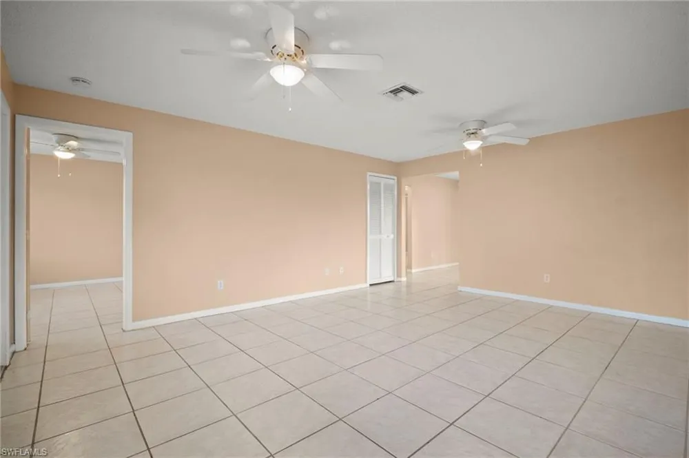 4406 santa barbara Boulevard #B Cape Coral, FL 33914