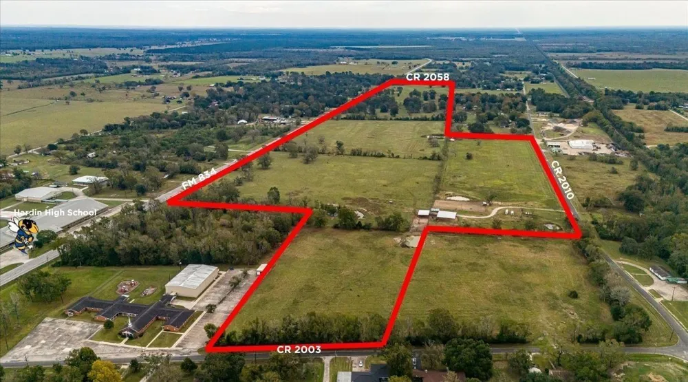 391 County Road 2010 Liberty, TX 77575