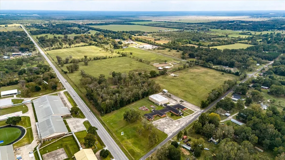 391 County Road 2010 Liberty, TX 77575