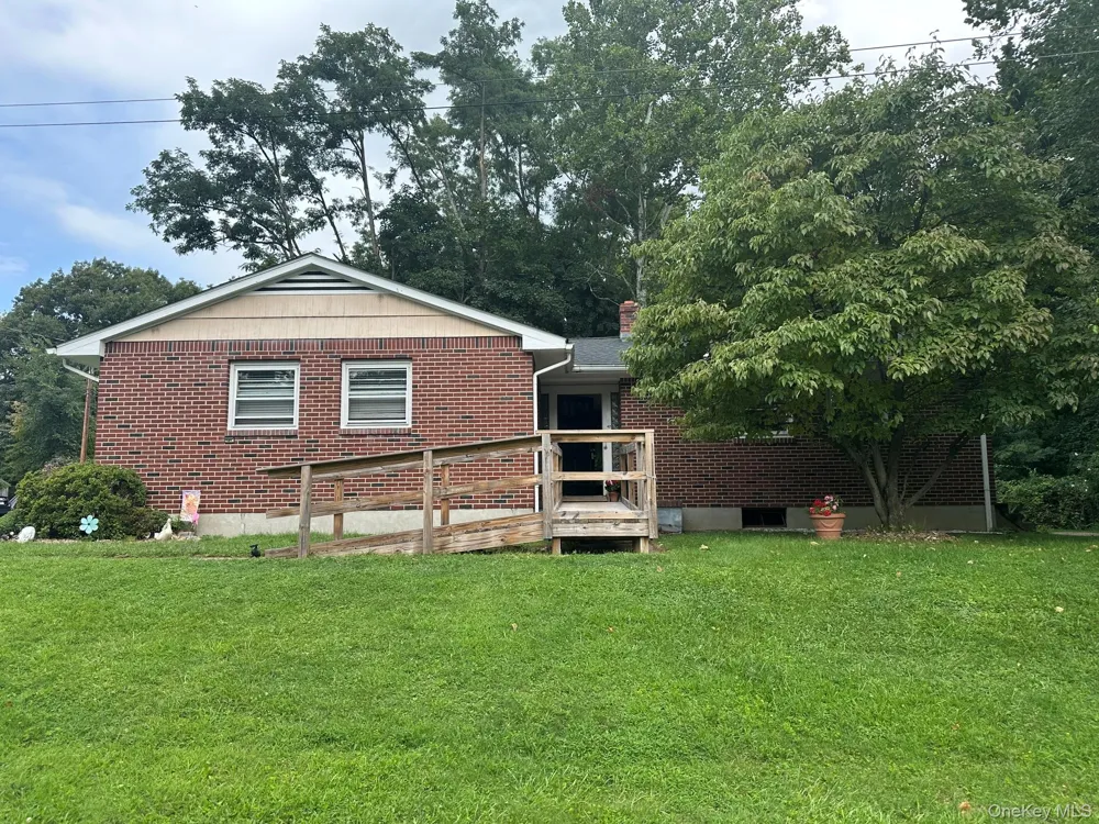 42 Rela Avenue Haverstraw, NY 10927