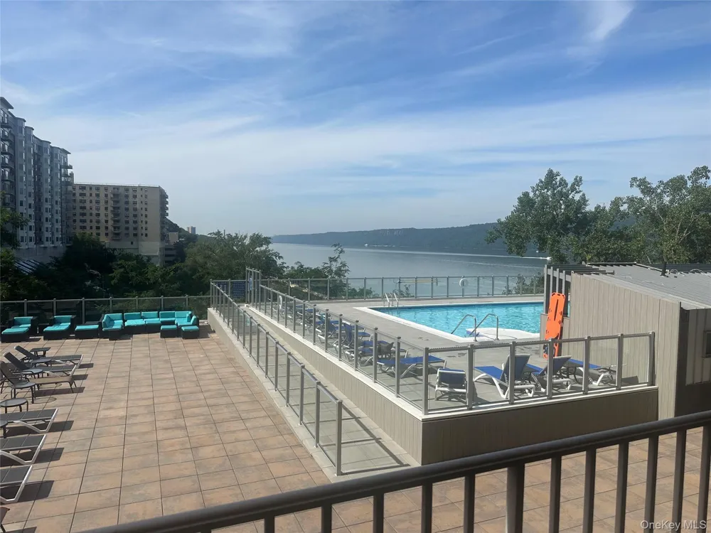 1155 Warburton Avenue #2 P-R Yonkers, NY 10701