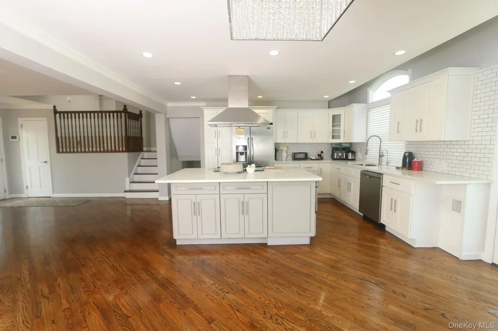 3260 Judith Lane Oceanside, NY 11572