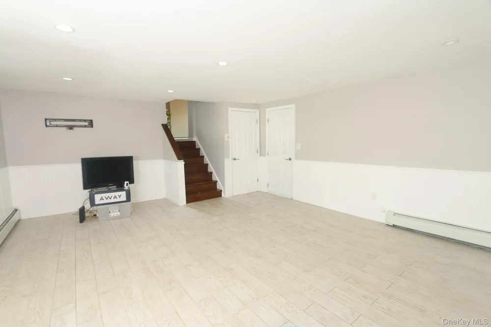 3260 Judith Lane Oceanside, NY 11572