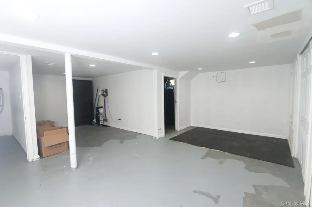 3260 Judith Lane Oceanside, NY 11572