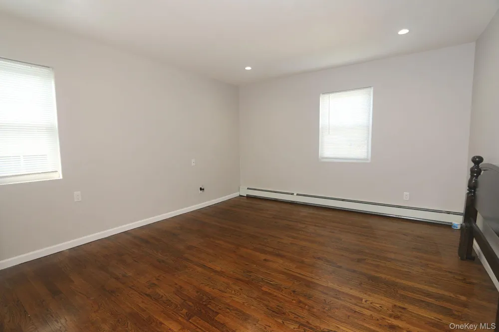3260 Judith Lane Oceanside, NY 11572