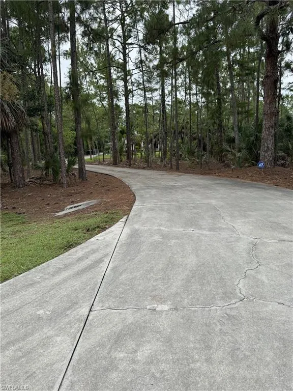 4241 7th Avenue NW Naples, FL 34119