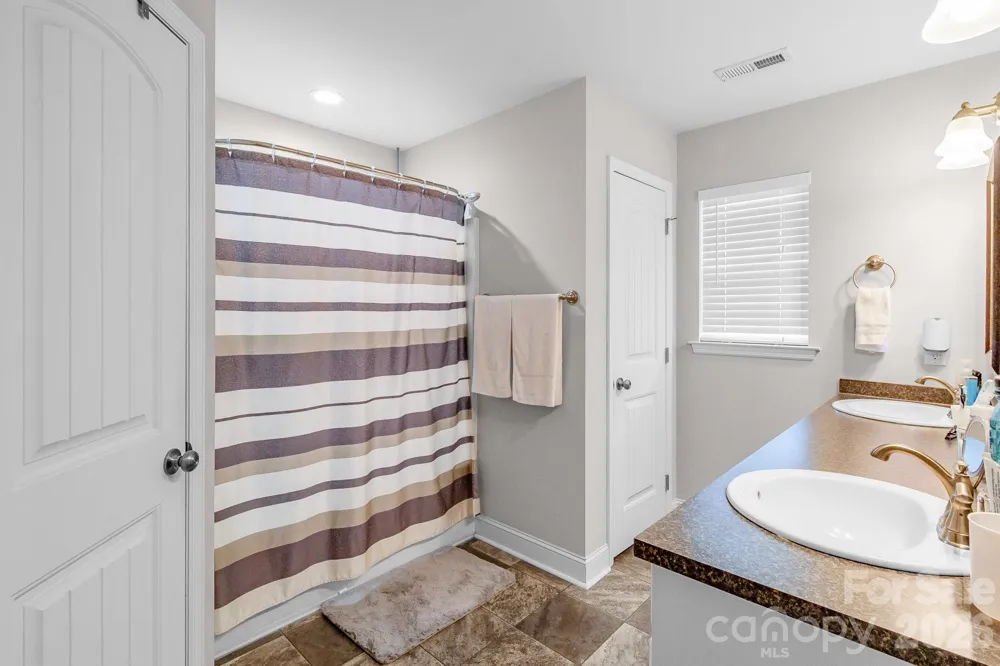3301 Silver Fox Circle Lancaster, SC 29720